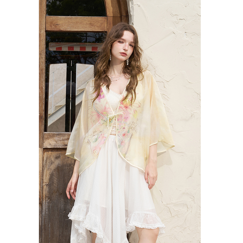 ELFSACK New Chinese Frog Butto - Kimono Sheer Floral recension och pris