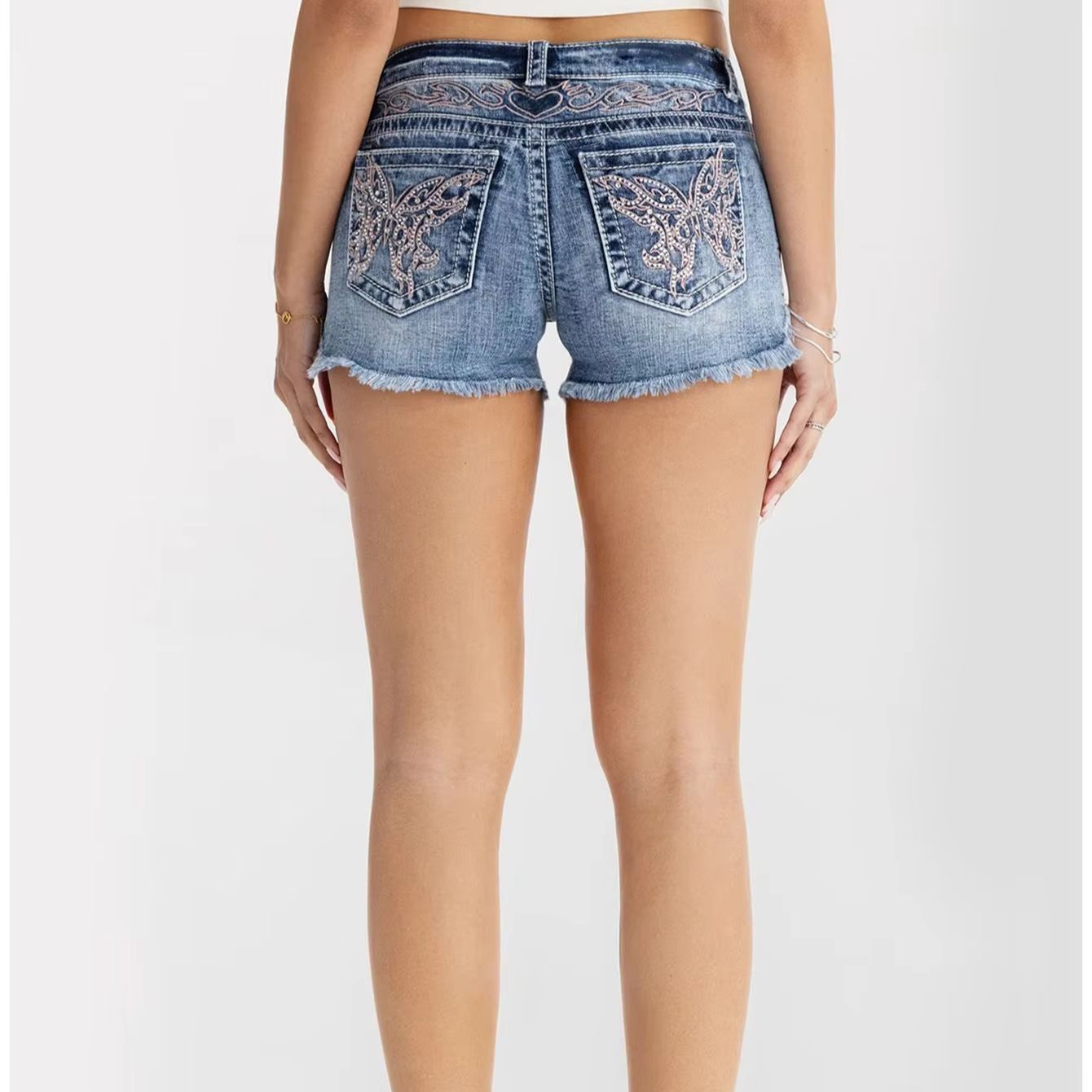Women Clothes Butterfly Rhines - Shorts Denim Frayed recension och pris