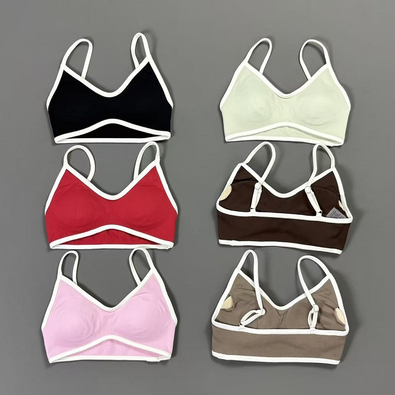 Women Contrastline Yoga Bra V  - Crop Top Crochet recension och pris
