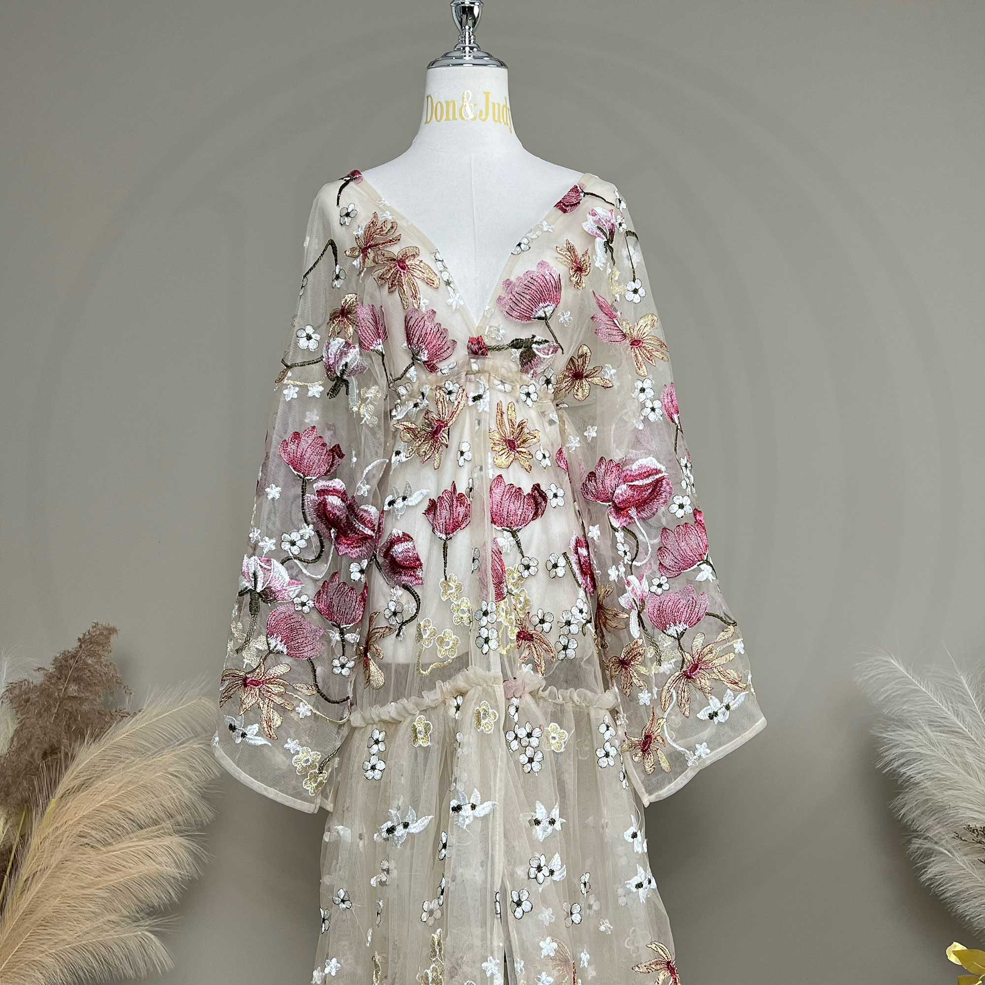 Don&Judy Butterfly Appliqués a - Kimono Sheer Floral recension och pris