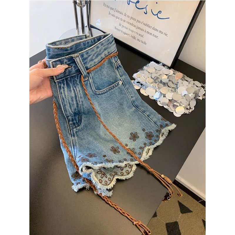 Breathable Vintage Denim Short - Shorts Denim Frayed recension och pris